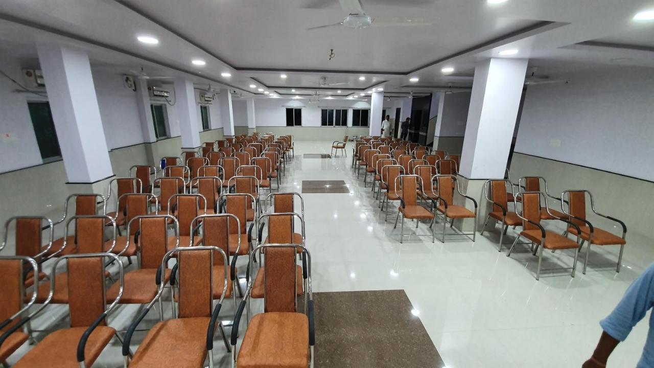 Hotel River View Khagaria Eksteriør billede